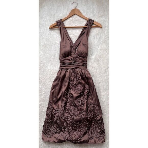 Adrianna Papell Iridescent Chocolate Brown Halter Taffeta Rosette Dress, Size 4 - Picture 3 of 16